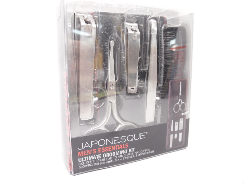 Mens Essentials Ultimate Grooming Kit