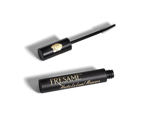 Hasta La Luna! Mascara