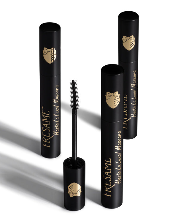 Hasta La Luna! Mascara